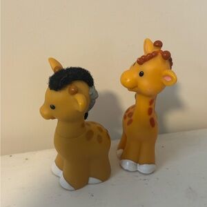 Fisher-Price Little People two giraffes